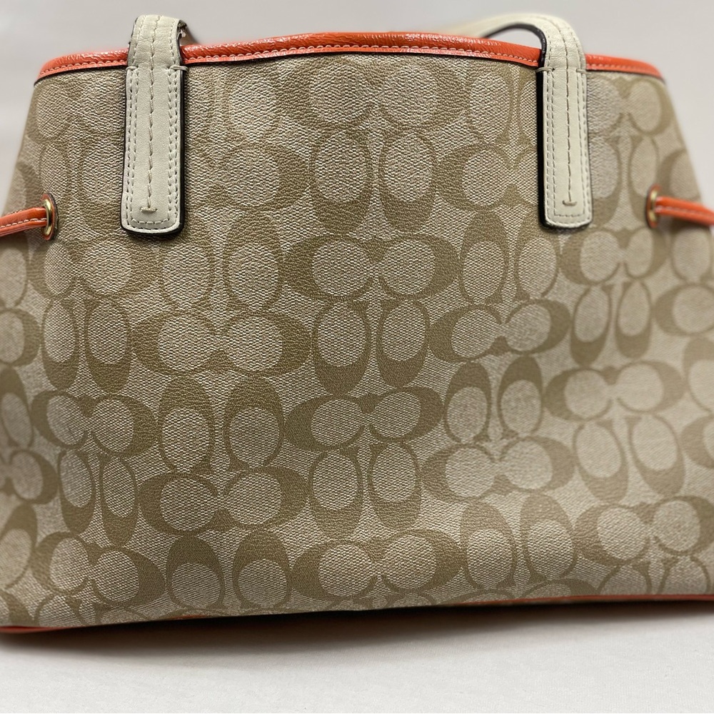Coach Gorgeous Beige and Orange Shoulder Tote 👜 - Picture 10 of 11